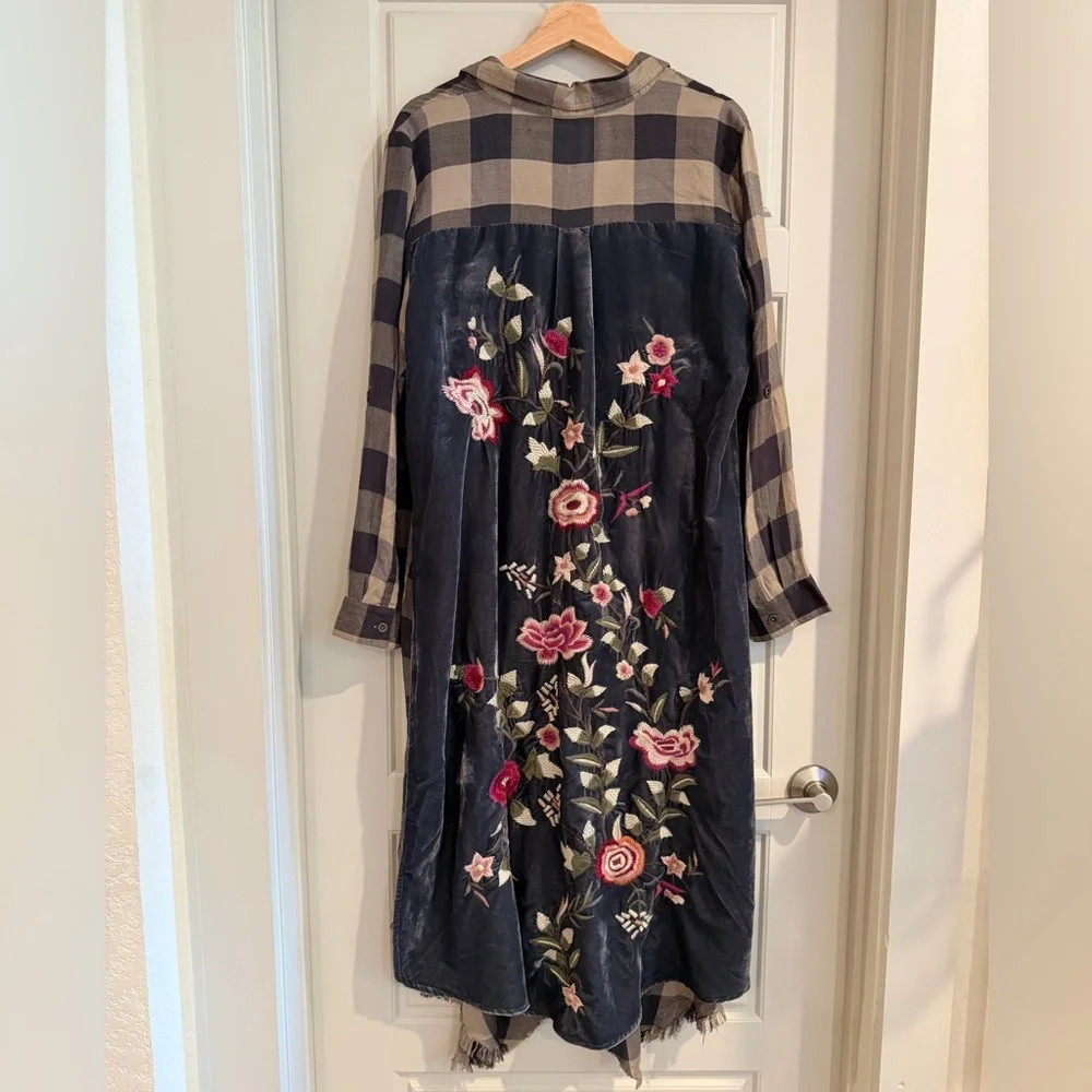 Karyn Seo Embroidered Celeste Velvet Duster Button Dress Size Large - Picture 1 of 6